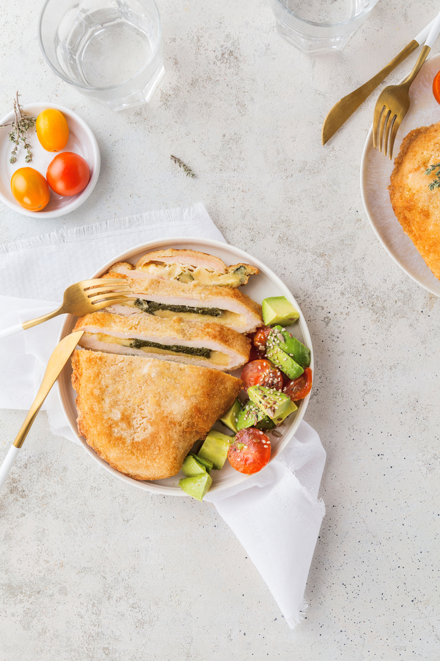 Milanesa de pollo rellena de jamón y queso SIN TACC ChickenFit